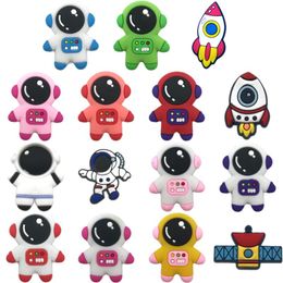 Shoe Parts Accessories Cute Astronaut Charms For Clogs Sandals Funny Drop Delivery Otojf