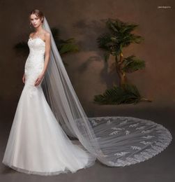 Bridal Veils White Ivory Beautiful Cathedral Length 300cm Lace Edge Wedding Veil With Metal Comb Long