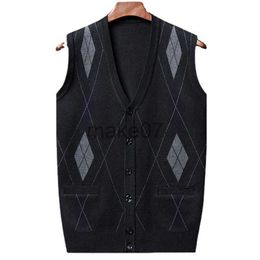 Men's Sweaters Business Casual Outer Wear Warm Sleeveless New Men's Cardigan Casual Knitted Sweater Vest Sleeveless Outer Wear Tops J230802