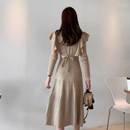 Casual Dresses Vintage Elegant O-Neck Female Thicken Knit Long Dress Slim Full Sleeve Ruffles Women Sweater Vestidos Autumn Winter2023