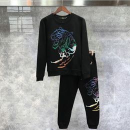 Men's Tracksuits Drill 2 Pcs Set Tracksuit Jogger Pant Suit Casual Shining Color Letter Skull Rhinestones Men Street Pullover Sweatshirt