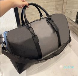Duffle Shoulder bag Designer handbag real leather Top quality women crossbody totes Bags mens womens han