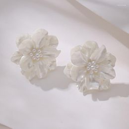 Stud Earrings 2023 Korean Camellia Pearl Fashion Elegant Simple Metal Women's Jewelry