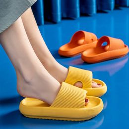 Sandals VIP Thick Platform Home Slippers Man Indoor Bathroom AntiSlip Cloud Soft Shoes Summer Beach Slides 230801