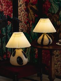 Table Lamps Mediaeval Vintage Pleated Dot Stripe Glass Desk Lights LED E27 Atmosphere Modern Home Decoration Living Room Bedroom As Gift Bar
