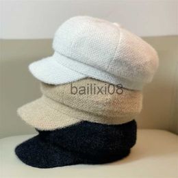 Stingy Brim Hats 2022 Korean Version of The New Chenille Octagonal Cap Peaked Cap Women's Warm Solid Colour Pumpkin Beret Sombreros De Mujer J230802