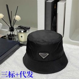 Top designer luxury hat Home P 2023 classic fashion closed eyes inverted triangle black Bucket hat for couples sunscreen