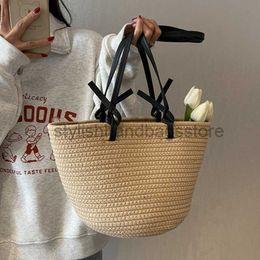 Totes Large woven handbag for women's Bohemian shoulder bag 2023 summer beach straw handbag and wallet for women's travel shopping bagstylishhandbagsstore