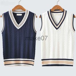 Men's Sweaters Sweater Vest Men Thicken Vneck Sleeveless Knitted Sweaters Vests Striped Retro Preppystyle Simple Chic Loose Casual Allmatch J230802