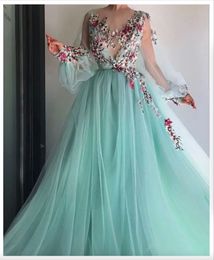 2023 Long Sleeves Evening Dress Party Gowns Robe De Soiree Formal Prom Dresses Plunging 3D Flowers Beading Top Evening Gowns