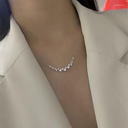 Pendant Necklaces Dainty Female Crystal Geometry Necklace Charm Silver Color Chain For Women Cute White Zircon Wedding