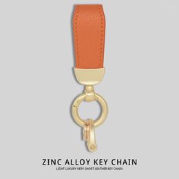 Keychains Luxury Metal Leather Car Keychain Pendant Split Women's And Girls' Sling Fashion Keyring Accessories