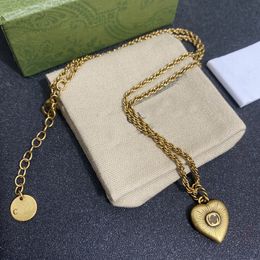 Designer GGity Pendant Necklaces for Women Luxury Chain Pendants Retro Jewelry Fashion Accessories Men XXX2023zs