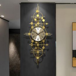 Wall Clocks Modern Simple Luxury Watch Creative Metal Clock Home Living Room Decorative Fashion Silent Art Hanging