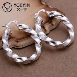 Stud Circle earrings Wholesale chaep silver plated stud for women fashion wedding Jewellery cluaise day wear 230802