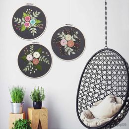 Chinese Style Products DIY Embroidery Needlework for Beginner Cross Stitch Flower Handwork Sewing Ribbon Painting Embroidery Hoop Home Decoration R230803