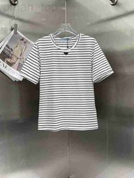 Women's T-Shirt Designer 2023 Summer New P Family Triangle Black and White Striped Cotton Tank Top Pullover Round Neck Short Sleeve T-shirt Men's ins YEFR