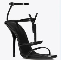 Высококачественные женские роскошные дизайнерские сандалии на каблуках, туфли с открытым носком из натуральной лакированной кожи, туфли с алфавитом, модельные туфли YL # 2024