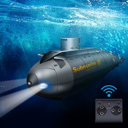 Elektriska/RC -båtar 2.4G 6 kanaler Kärnkraftsbåtar Trådlös fjärrkontroll Dykning Child Toy Mini Remote Control RC Submarine Boat Toys 230802
