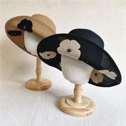 Wide Brim Hats Women's Summer Vintage Flowers Versatile Foldable Straw Weave Sun Shade Hat Hepburn Wind Fisherman