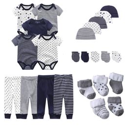 Clothing Sets 15 24Pieces born Baby Rompers Pants Mittens Hats Socks Set 100 cotton Print Unisex Girl Boy Clothes 230802