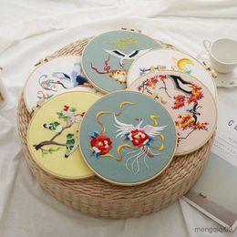 Chinese Style Products Embroidery Chinese Style Handwork Needlework Cross Stitch Series Embroidery Set Hoop Handmade DIY Embroidery Starter R230803