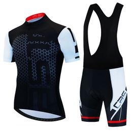 Cycling Jersey Sets Pro Set Men Bib Shorts Bicycle Short Sleeve Clothing Bike Maillot Ciclismo Hombre Black For MTB 230802