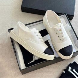 Luxury designer casual shoes women's canvas shoes fashion classic flat lace-up sneakers black white denim low-top thick bottom splicing loafers 35-41