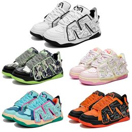 Multi color 2023 design casual shoes men women black white green pink purple orange blue mens trainers outdoor sports sneakers