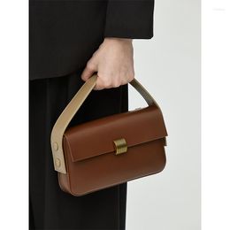 Duffel Bags Maxdutti 2023 Messenger Small Square Bag Women Style French Fashion Office Ladies Leather Handbag Elegant Retro Shoulder