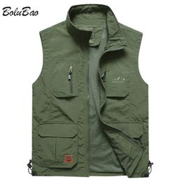 Men's Vests BOLUBAO Mens Mesh Vest Multi Pocket Quick Dry Fishing Sleeveless Jacket Reporter Loose Outdoor Casual Thin Vests Waistcoat Male 230803