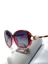 Sunglasses Fashion OutdoorRound Frame Women Retro Brand Designer Brown Black Oversized Lady Sun Glasses Female UV400