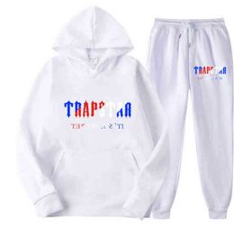 Tracksuit Trapstar Brand Printed Sportswear Men's t Shirts 16 Colours Warm Two Pieces Set Loose Hoodie Sweatshirt Pants Jogging Sports trend fashion 699s