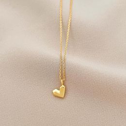 Pendant Necklaces Women's Exquisite Classic Gold Colour Neck Chain Vintage Elegant Heart Korean Style Necklace Trendy Jewellery