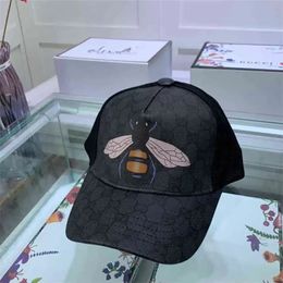 Designer Baseball Caps jumbo hats Mens bee snake Hat folowers Embroidered bone Men Women casquette luxe Sun gorras Cap