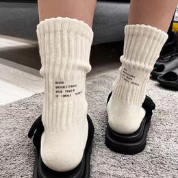 Sports Socks Men's Vintage Male Letter Medium Tube Socks Japanese Solid Thickened Sports Socks Towel Bottom Couple Socks Knitted Sports Socks 230803