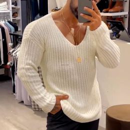 Men's Sweaters Mens Casual V-Neck Solid Sweater Autumn Winter Fashion Knitted Pullover Tops For Men Harajuku Long Sleeve Jumper Streetwear 230803