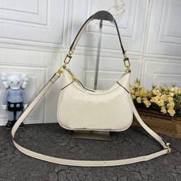 2023 High quality Designer luxury shoulder bag with a variety of styles made from the printing and embossed process can be carried and crossbody 56091