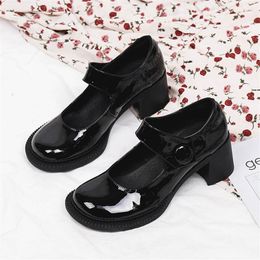 Dress Shoes 2023 Retro Black Women Pumps Patent Leather Chunky High Heels Mary Janes Round Toe Ladies Valentine