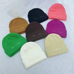 Multicolored Candy Color Cashmere Flap Knitted Woolen Hat Autumn Winter Warm Thick Eight Styles Letter Embroidery Logos Classic Fashion Unisex Pile Hat