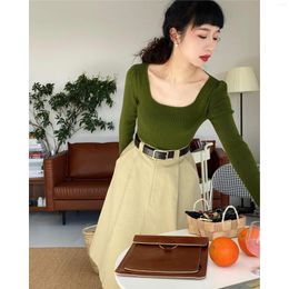 Women's T Shirts Retro Girl's Elegant Square Collar Sweater With Beautiful Collarbone Tops For Women Green