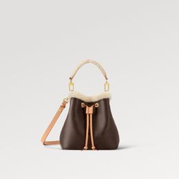 Explosion Women's Shoulder bag Neonoe BB M46319 handbags cream-colored Natural cowhide-leather shearling trim Leather drawstring Metal eyelets Luxury designer