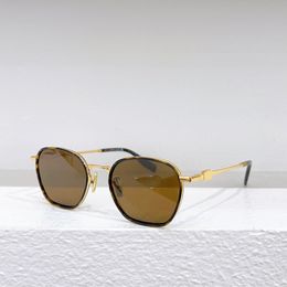 Sunglasses For Men Women Summer 50200 Designers Style Anti-Ultraviolet Retro Plate Full Frame Random Box