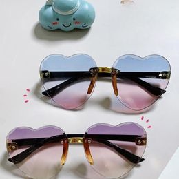 Sunglasses Fashion For ChildrenFashion Heart Gradient Colour Personalised Trend Suitable 5-13 Year Old Children UV400