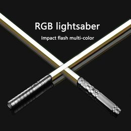 LED SwordsGuns RGB Metal Lightsaber Laser Sword Sabre De Luz FOC Rave Weapon Dueling Flashing Toy 7 Color Changing Kpop Lightstick 230804