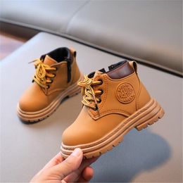 kids Martin Boots Pu Leather Designer Winter Children Shoes Classic Boys Girls Baby Short Boot Rubber Sole Sports Shoes