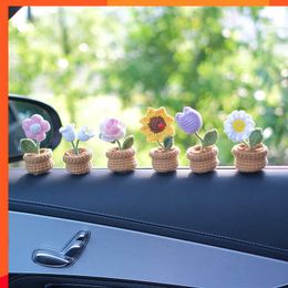 New Handwoven mini potted crochet yarn sunflower car interior center console decoration decorations car interior decoration