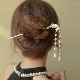 Hair Clips Pearl Tassel Hairpin Ball Shaped Metal Simple Step Shaking Accessory Jewelry Tiaras Fashion Hairwear Retro Chinese Style