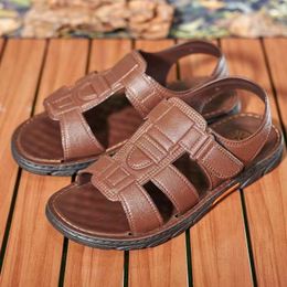 Sandals Casual 2024 Summer Outdoor Waterproof Male Beach Shoes Men Mens Slippers Zapatos Hombre Chaussure Homme Sandalias 11585 S 31971 S 82445 s1TAHabc