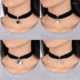 Choker Simple Wide Black Velvet Necklace Pearl Palm Star Tai Chi Heart Pendant Clavicle Chain For Women Collar Jewelry